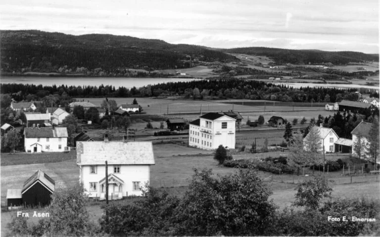 1930